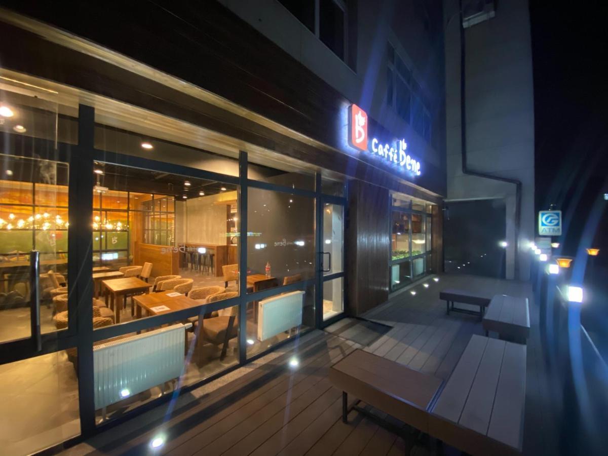Tanan Center Serviced Apartments Ulaanbaatar Exterior photo